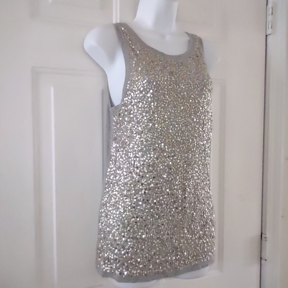 Joyous & Free Sequin Top. Size M - Picture 3 of 7